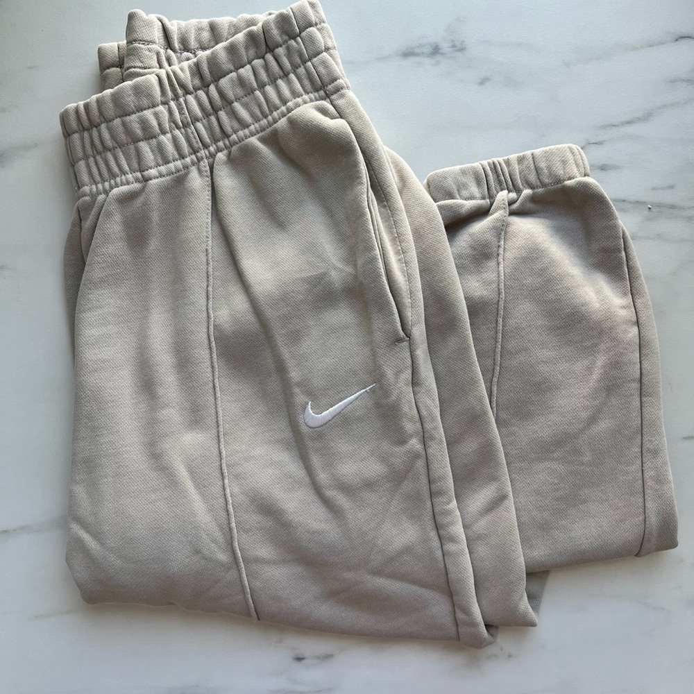 Nike sweatpants